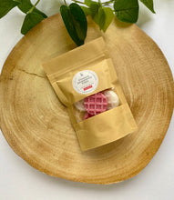 Load image into Gallery viewer, 50g Bag of Frosted Strawberry Fairy Wax Melts - Vegan Friendly
