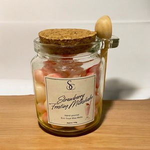 Wax Melt scoopies in Glass Jar with Spoon in Strawberry Frosting Milkshake Scent