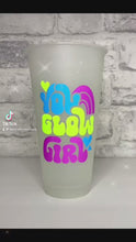 Load and play video in Gallery viewer, Glow in the Dark Colour Changing Cold Drinking Cup Drinkware Water Bottles
